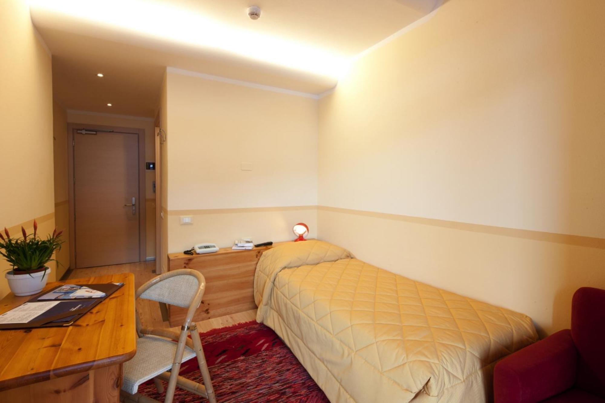 Hotel Portavescovo 阿拉巴 外观 照片